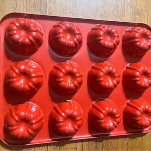 Vintage Red Aluminum Mini Bundt Cake Mold Tray